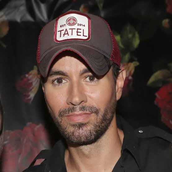 Buenas noticias: Enrique Iglesias anuncia gira de 3 días, aportando nueva energía a la compañía…